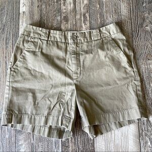 GAP Green Shorts Women's, 6